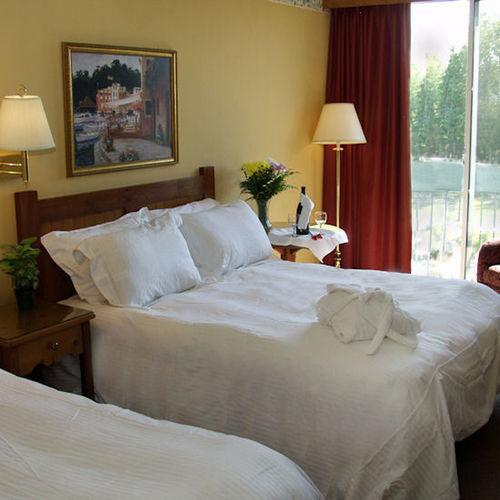 Living Stone Golf Resort Collingwood Chambre photo