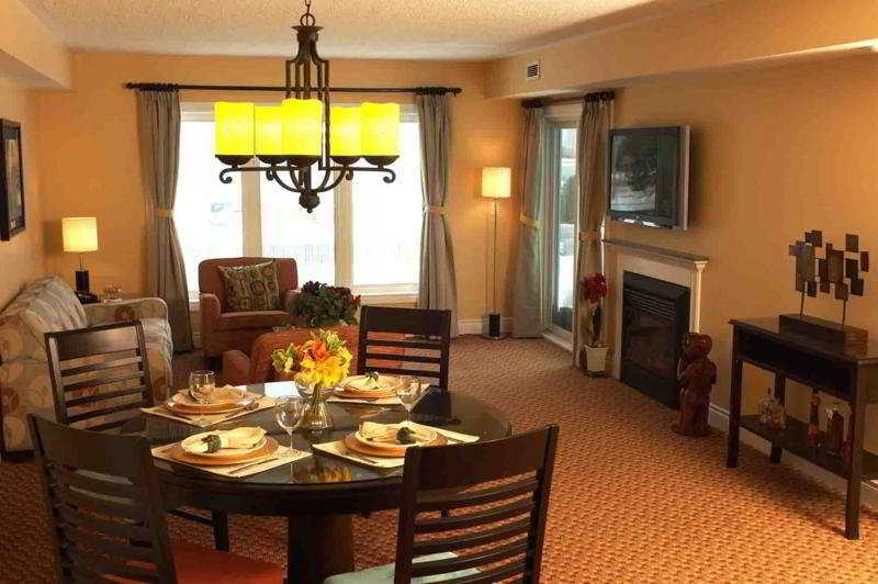 Living Stone Golf Resort Collingwood Extérieur photo