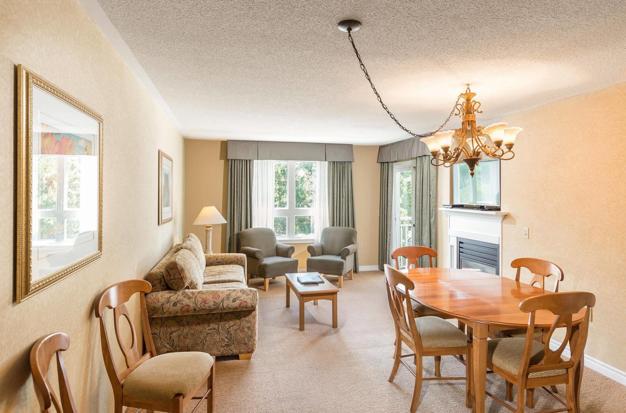 Living Stone Golf Resort Collingwood Extérieur photo