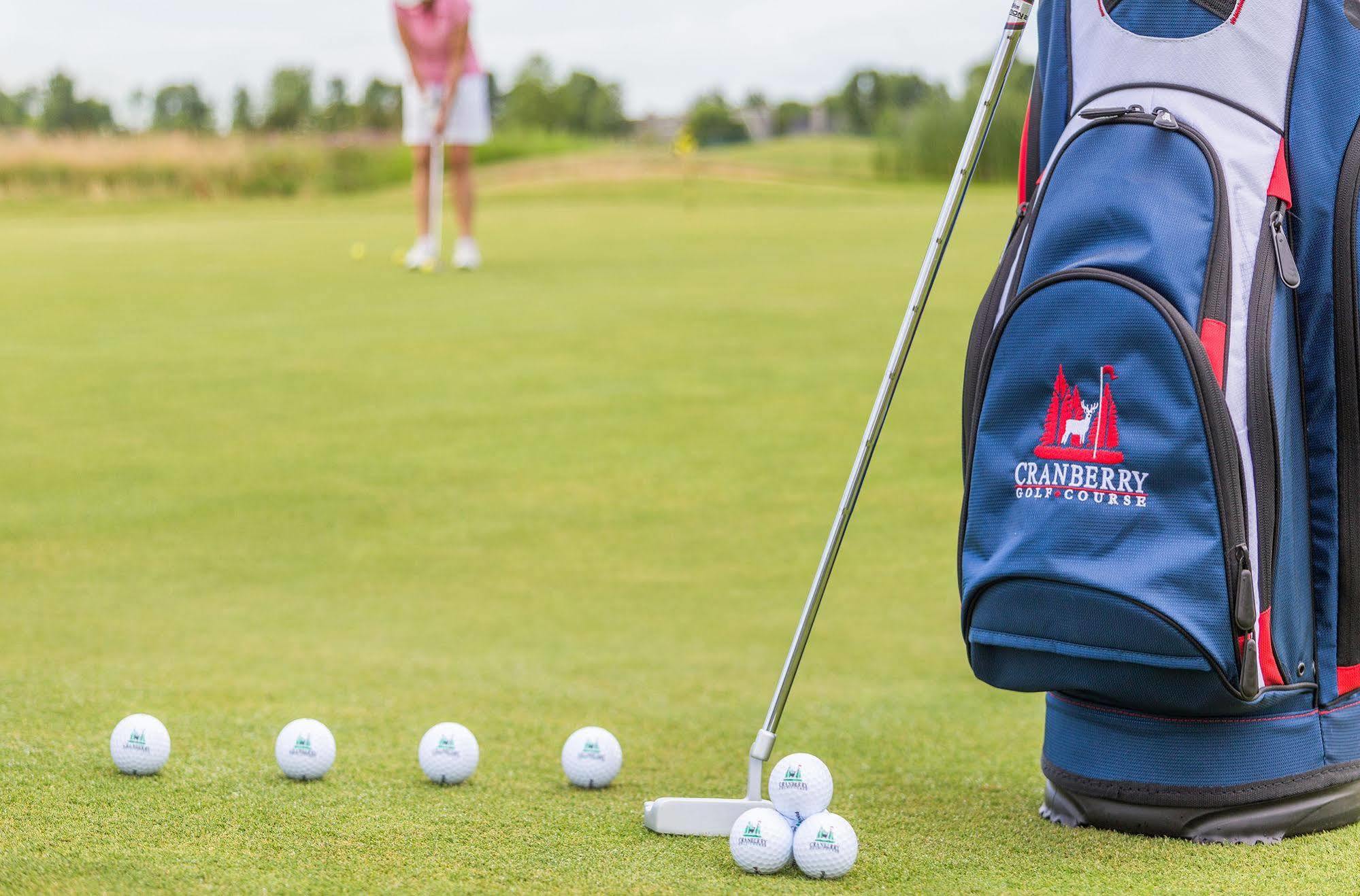 Living Stone Golf Resort Collingwood Extérieur photo